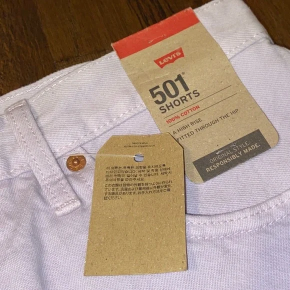 501 Levi's Lilac Purple Jean shorts - Picture 4 of 4